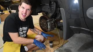 How to bleed Your Brakes (replace brake fluid)