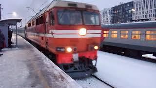 Тепловоз ТЭП70-0293 с поездом №83 Санкт-Петербург - Гомель