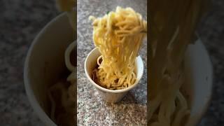  a-sha x sanrio hello kitty garden veggie noodle soup #instantnoodles #noodles #asmr #satisfying