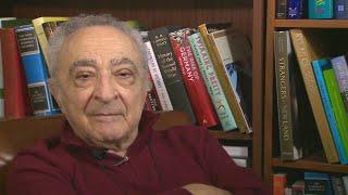 Prolific Chicago Tribune columnist celebrates 90th birthday