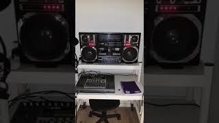 Tecsonic J-1 Boombox
