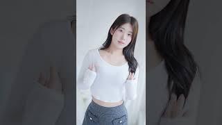 (4K 세로룩북) 눈앞에서 입는 Ai 실사 룩북 속옷 여친룩 란제리 언더웨어 룩북 직캠 레전드 stockings underwear Lookbook 모델 양서윤 룩북