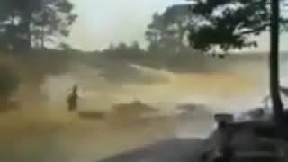 lightning during a thunderstorm in the river ! Consequences !!!