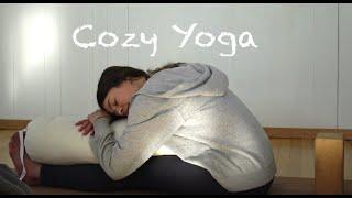 Cosy/Cozy Yoga | Yoga with Vicky - deep stretches for relaxation