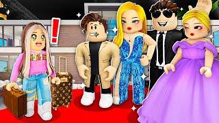 Adopted By MOVIE STAR Family! (Roblox)