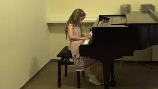 Anna Voloshyna, klasa 2/6 PSM I st.