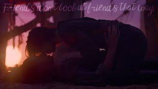 Kit & Jade (Tanthamore) || Friends don't look at friends that way (Tate McRae) || Willow || HD