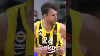 Jan Vesely has landed in Barcelona!