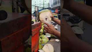World’s Most Impressive Coconut Cutting Skills!