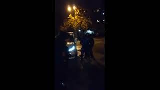 Полиция Одессы задерживает водителя. Ублюдки в погонах.