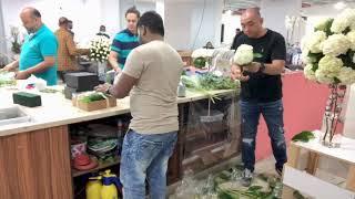 My number 1 students live make round hydrangeas white flower arrangement #tutorial  #FloralDesigner