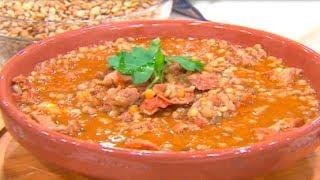 Guiso de lentejas en cocineros Argentinos