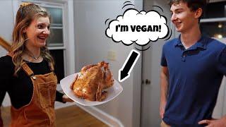 THANKSGIVING STEREOTYPES! | Match Up