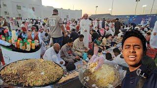 أجواء رمضان اليوم في حي الخالديةوسفر إفطار الصائمين في المدينة المنورة️