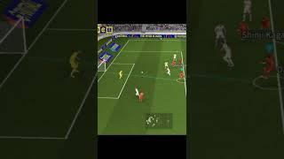 curve  #efootball #pes #pesfootball #soccergame #fifa #football