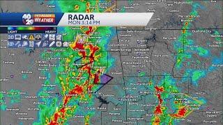 Strong storms, possible tornadoes, threaten Arkansas