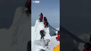 Climbers stranded on Everest as cornice collapses