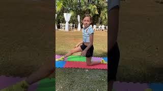 How to do the SPLITS in 5 easy steps! Kids gymnastics ‍️