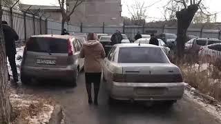 Так паркуются сотрудники Судебных приставов в городе Миасс