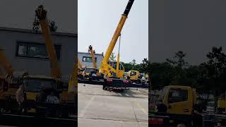 8 ton crane, 7-section boom, lifting weight 1500 catties, rotating test in progress.