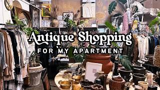 I Went Vintage Decor Shopping in a Giant Antique Mall: What I Found + Antique Decor Ideas & Inspo!