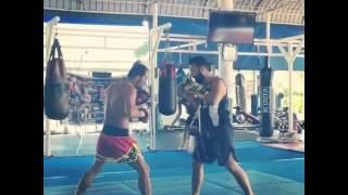 Louai kiblawi training with WBC champion Olendong CP