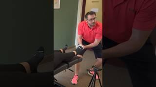 These legs are riding the hips. Pulling them back into position #toes #therapy #chiropractic #shorts