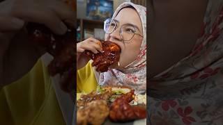 Ayam goreng cokelat VS ayam level 5 bapak dia