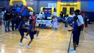 Sole Jumpers 2011 Double Dutch performance at a health expo