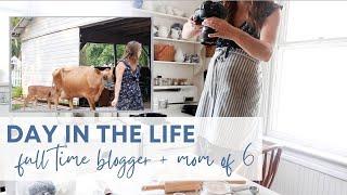 Day in the Life of a Full-Time Blogger + Mom of 6