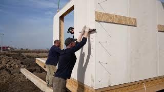 We built an inexpensive house in one day. Step by step construction process