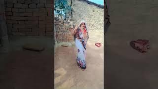 Kaise Sundar roop Shyam ka#youtobeshots #savitridevi #dance #shortvideo