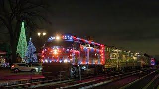 Metra's 2024 Holiday Trains on the Milwaukee Dist., Union Pacific, and BNSF Lines - Part 1