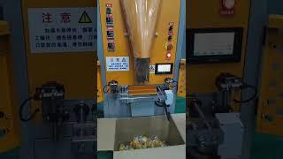 Orange cling film vertical packaging machine automatic loading fruit packaging