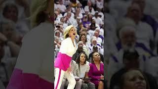 Is Kim Mulkey the BEST Female Coach in Basketball History?