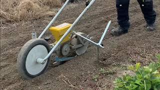 Seminatrice Manuale/Manual seeder