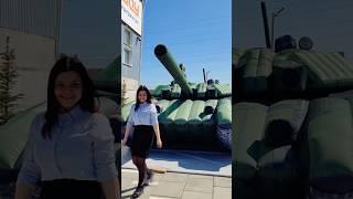 Танк Т-90 из воздуха? Да, это возможно! Надувной гигант!