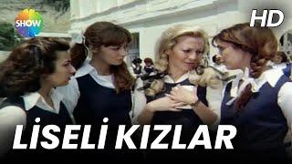 Liseli Kızlar (1977)  Tek Parça Full HD