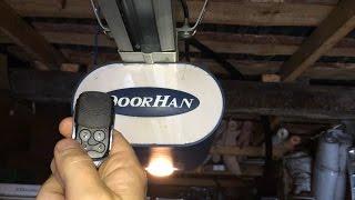 The analogue remote control uses radio frequency of DoorHan 433 MHz