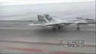 SU-33 Russian Landing accident on Admiral Kuznetsov