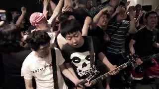 The Geeks - "Defining Moments" Think Fast Records - A BlankTV World Premiere!