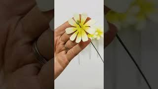 #feltcrafts #feltflowers #feltflowertutorial #flowermaking #flowerdesign #crafting #daisyflowers
