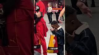 Muslera ve Torreira'dan Salvador Sanchez’e El Şakası  #shorts #galatasaray