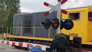 Stichting CREW 2454 Diesellocomotief op de Ponlijn in Leusden(28 Augustus 2023)