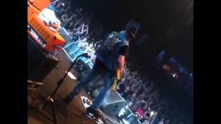 Dave Catching flying his Road Runner Octave Fuzz Wah Flying Machina at Pinkpop 2015