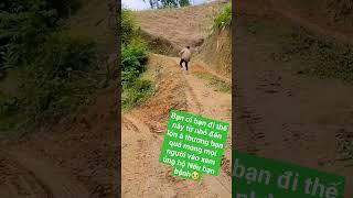 mong mọi người theo dõi mà xem khổ thế nào