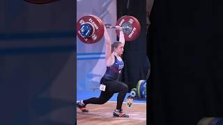 18 y/o Olivia Reeves (71kg ) 139kg / 306lbs C&J ! #cleanandjerk #weightlifting #slowmotion