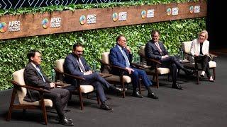 Hari kedua di Lima, Peru dengan menyertai Sidang Kemucak Ketua Pegawai Eksekutif (CEO) APEC 2024