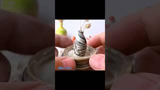 A Simple and beautiful mini ceramic vase...Alian Arts #shortsvideo #minivase #pottery #amazing #diy