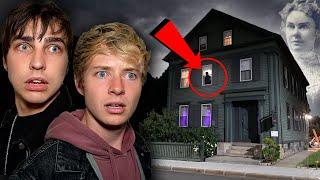 Overnight in Axe Murderer's House (Lizzie Borden Hauntings)